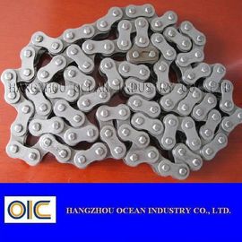China Four Side Rivet Motorcycle Chains Motorcycle Roller Chain 420 428 428H 520 530 630 supplier